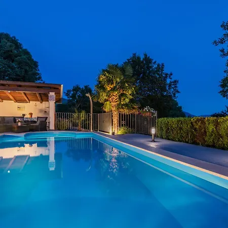 Marija, A Charming Pet Friendly Amidst Nature בית נופש Susnjevica